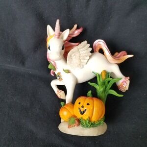 Halloween Unicorn Figurine with Pumpkins & Corn Decor Decoration‎